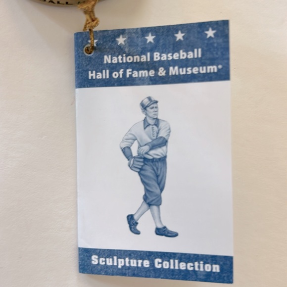 National Baseball Hall of Fame & Museum Sculpture Collection - Picture 7 of 9